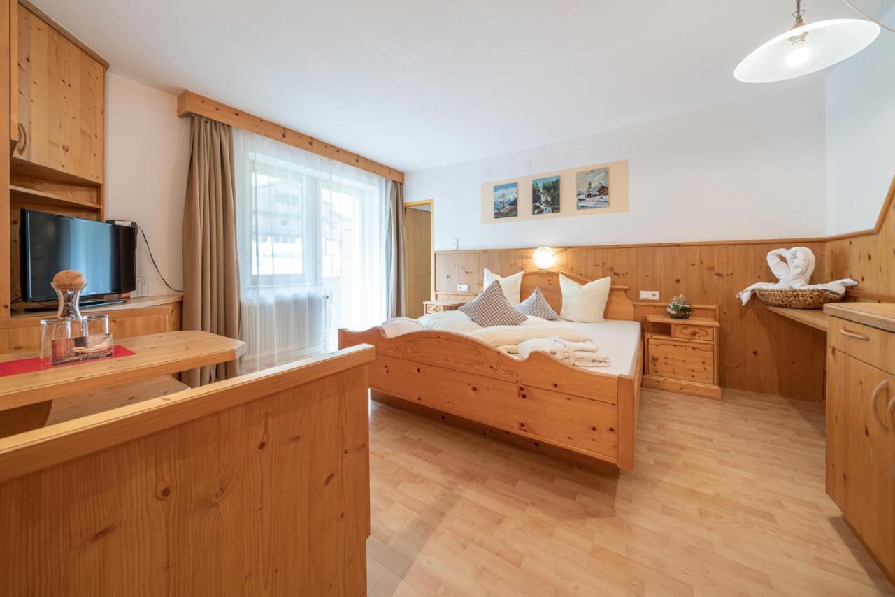 Familienhotel Replerhof Mit Kinderbetreuung Prägraten 객실 사진